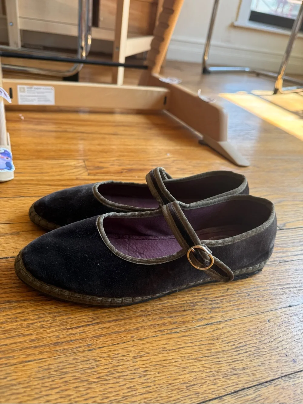 Flabelus Olive Velvet Mary Jane Flats